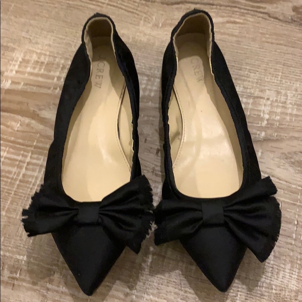 Jcrew black flats with cute bow